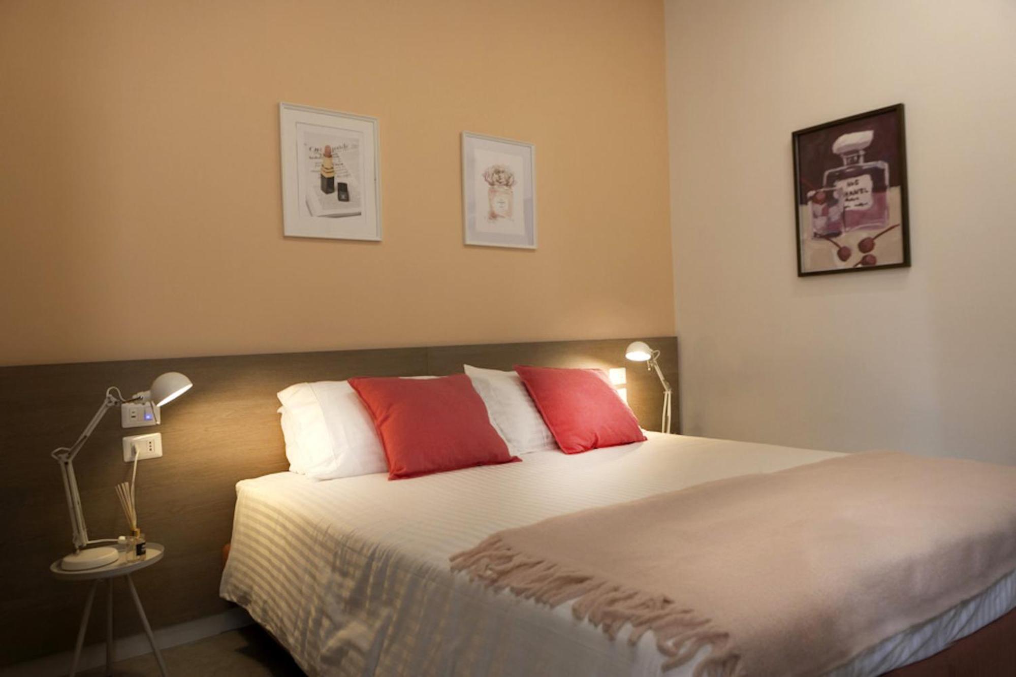 Sun&City Naples Room photo