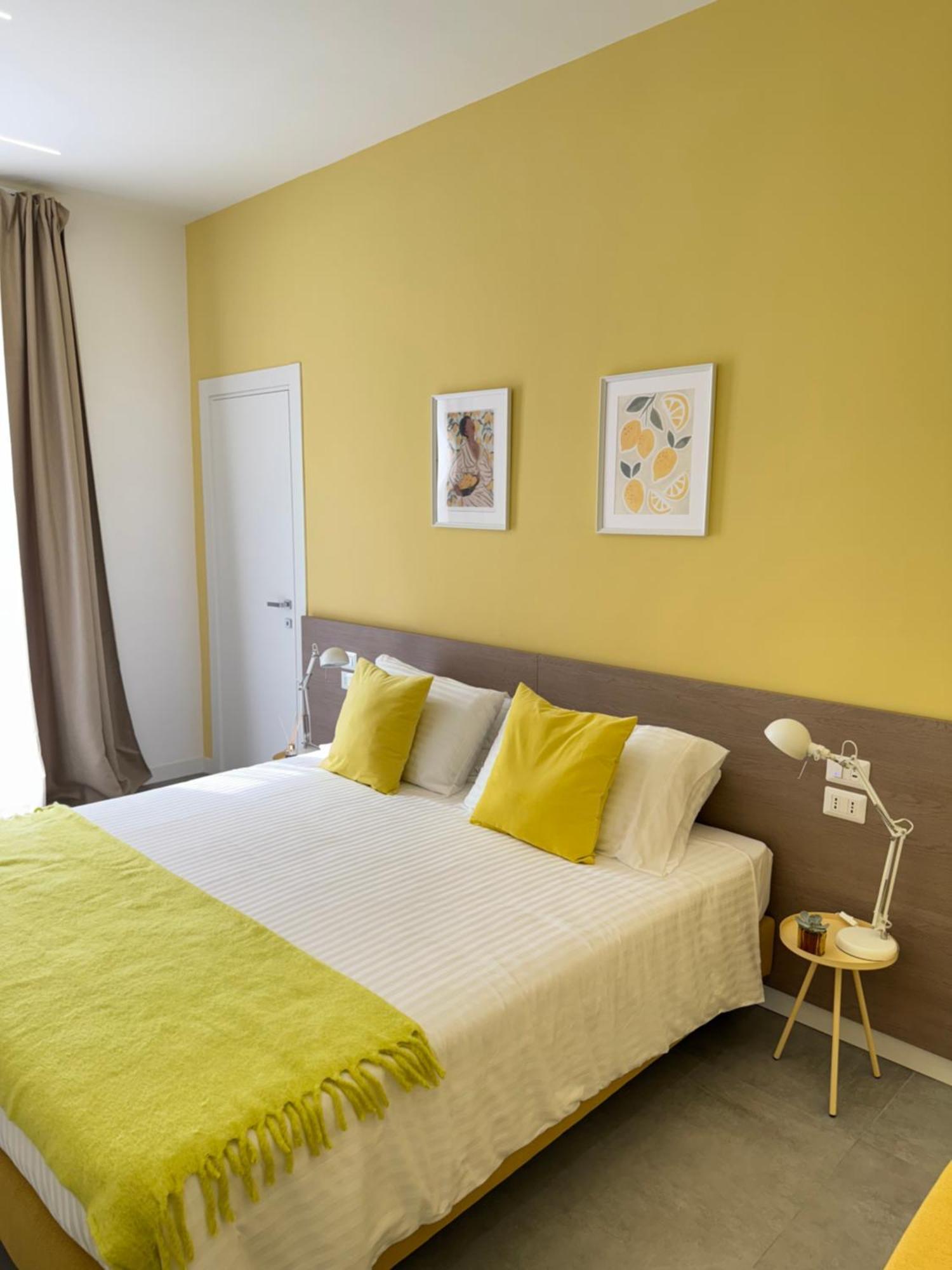 Sun&City Naples Room photo